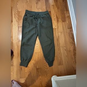 Gap pull on pants very comfy
